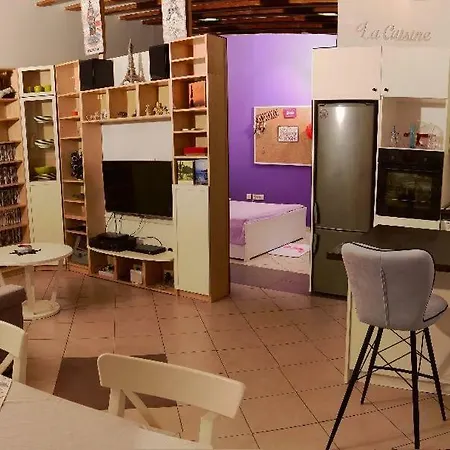 Studio Tami I Barbi דירה